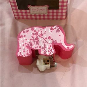 Lilly Pulitzer elephant night light rare